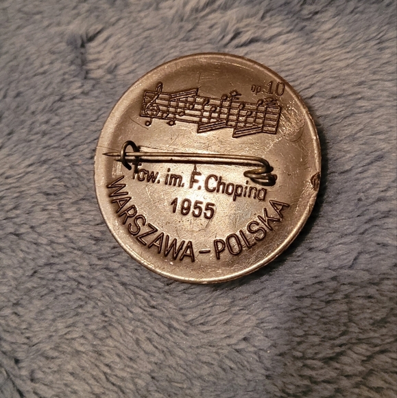 VIntage 1955 cameo of Fryderyk Chopin Society Badge - Picture 5 of 6